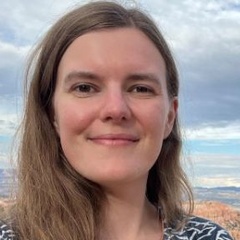 Dr Liesbeth François