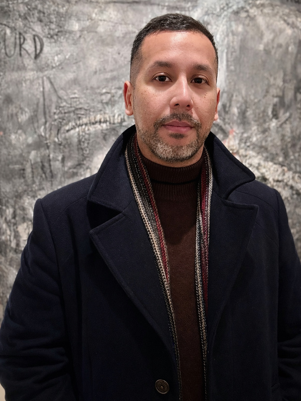  Carlos Castro-Sajami