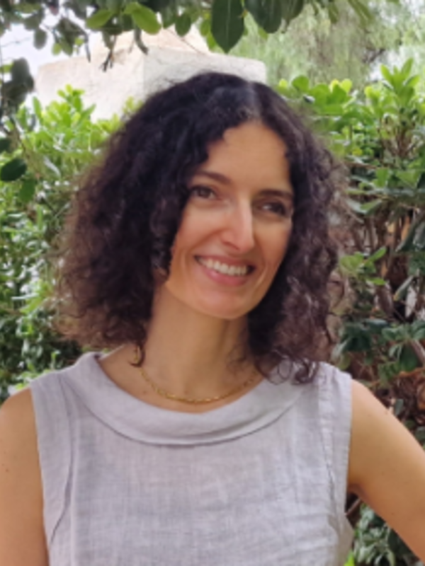 Professor Ángeles Carreres