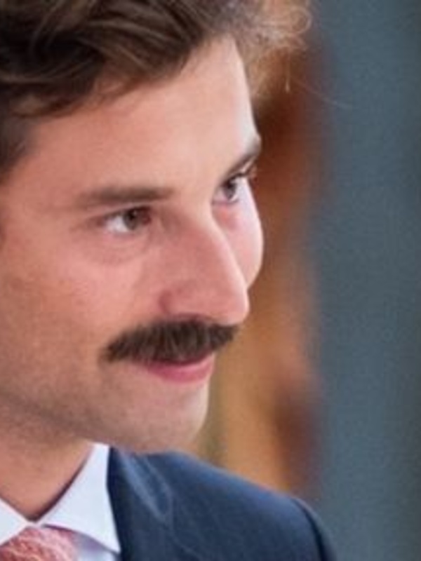  Duarte Benard da Costa