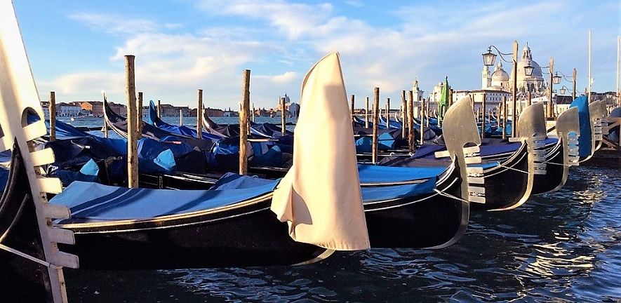 italy boats.jpg