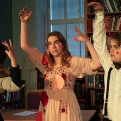 Human puppets - The Great Wurstel; image credit: David L Hone LRPS