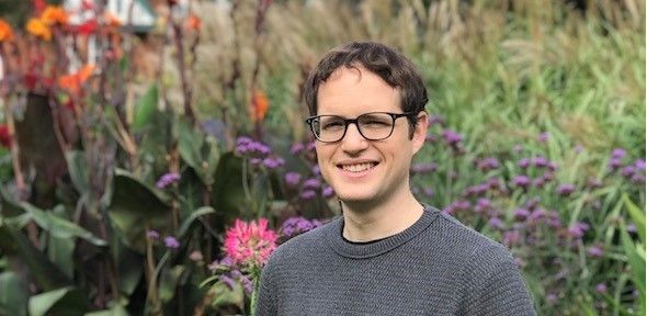 Dr Daniel Green Dr Daniel Green
