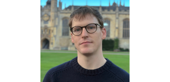 Dr Lachlan Hughes