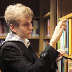 Student in MML Library